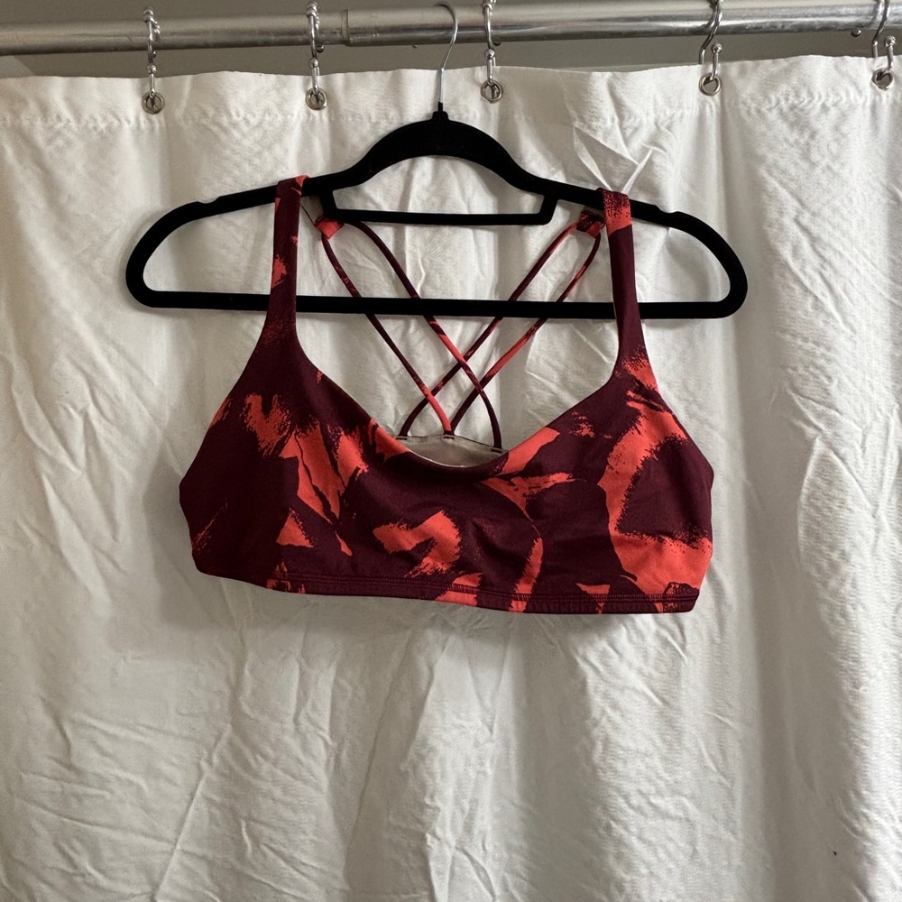 Lululemon Free to Be Bra. Size 12.